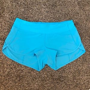 Size 8 lululemon speed up shorts